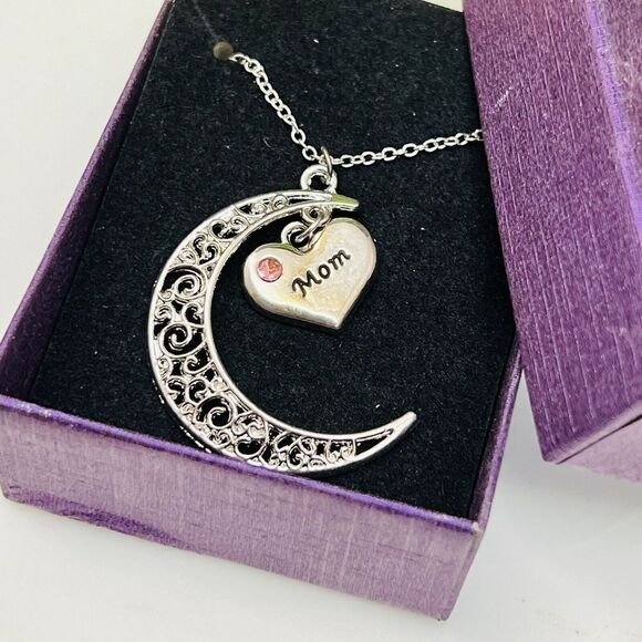 MOM Filigree Crescent Moon Necklace Mother Birthday Mothersday Gift Silver Pink - Picture 1 of 8